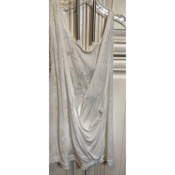 Varley Women's Burnout Melba Sleeveless Athleisure Muscle Tank Top White Large - Picture 4 of 10